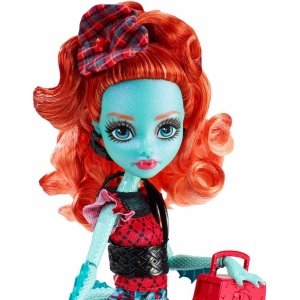 Кукла MONSTER HIGH Монстры по обмену - Лорна Макнесси Кукла MONSTER HIGH Монстры по обмену - Лорна Макнесси