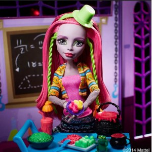 Кукла MONSTER HIGH Монстры по обмену - Марисоль Кокси Кукла MONSTER HIGH Монстры по обмену - Марисоль Кокси